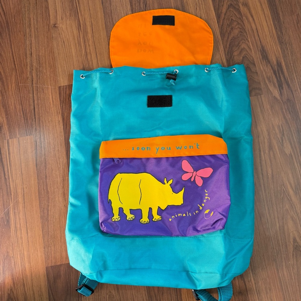 The Body Shop 90s Animals in Danger Backpack Drawstring Bag Rhino Elephant - Picture 2 of 15